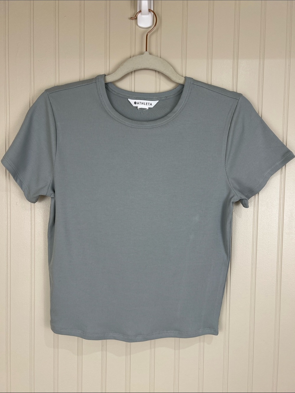 NWOT Athleta Signature Rib Crop Tee Light Green Size Medium